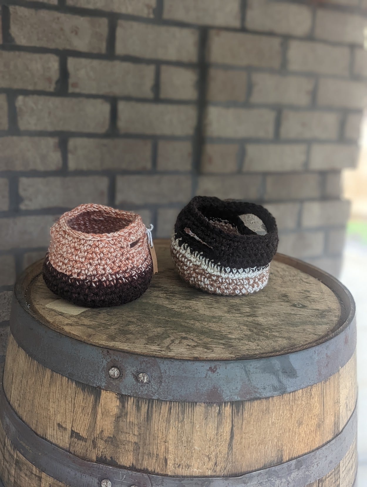 Rustic Pot Table Basket
